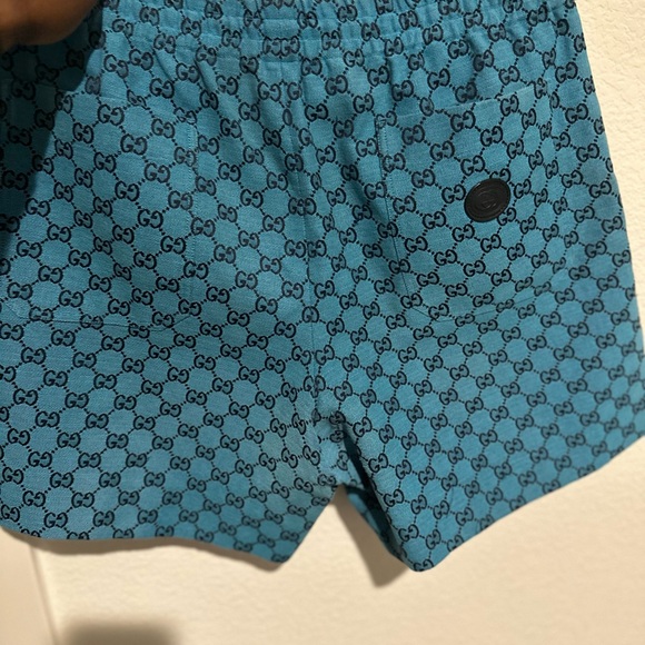 Authentic Gucci Blue Men's Shorts - Picture 2 of 11